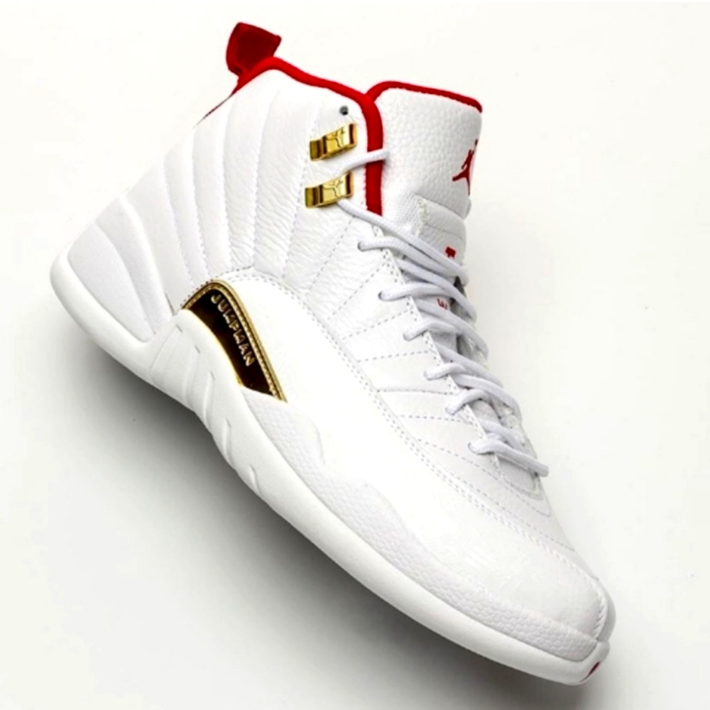 Men's Air Jordan 12 FIBA - Picture 7 of 10
